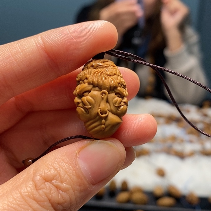 橄榄核吊坠橄榄核