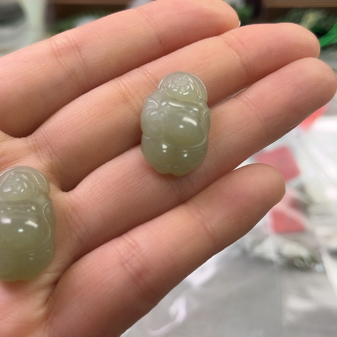 和田玉吊坠(赠链)未镶嵌致***使