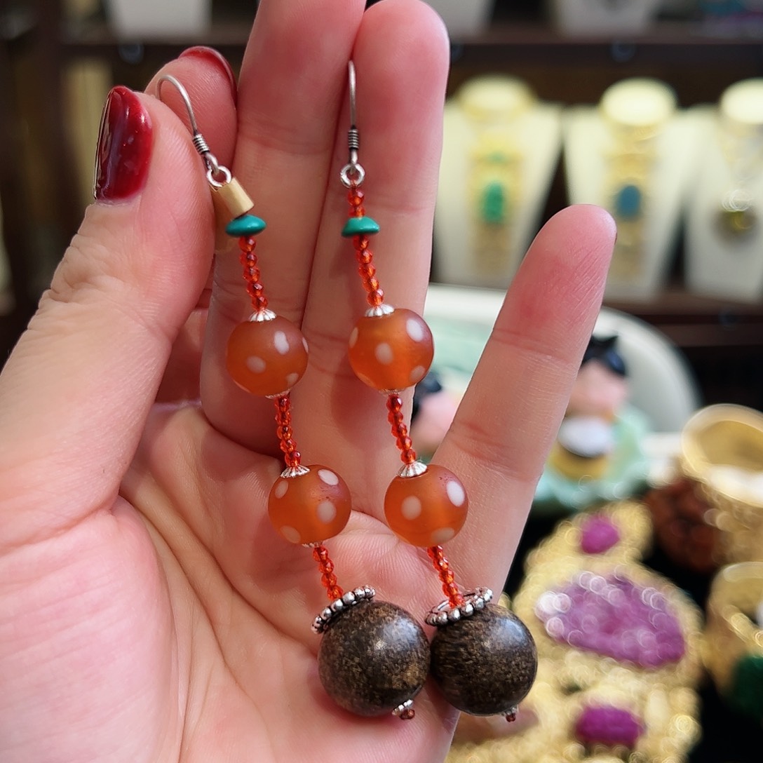 玛瑙/玉髓耳环未镶嵌耳环