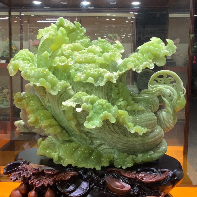 【闪购商品】未镶嵌蛇纹石玉摆件覆膜