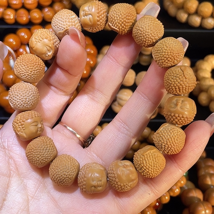 经***得手串猴头核桃猴头