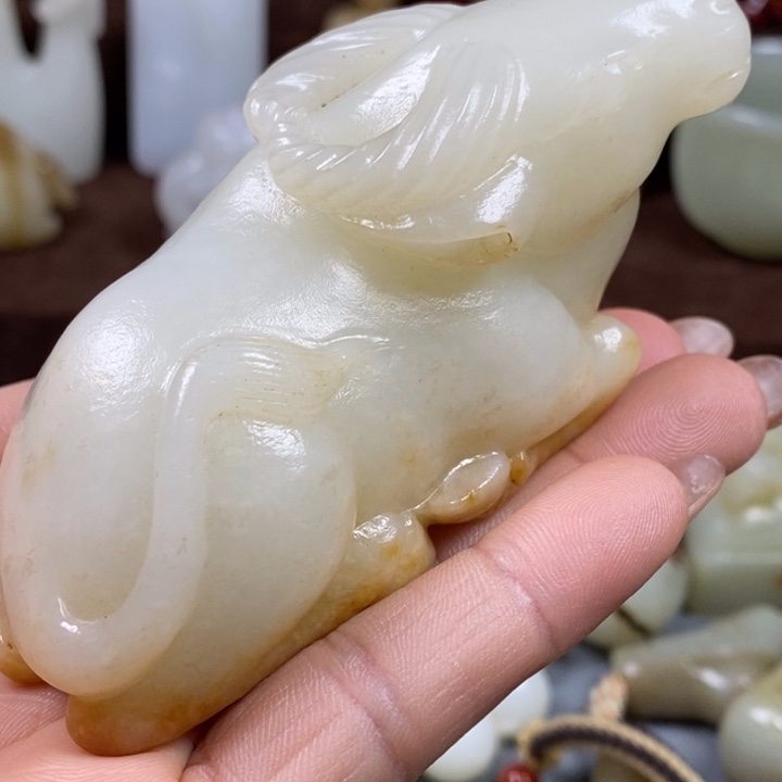 善***至和田玉未镶嵌颈饰