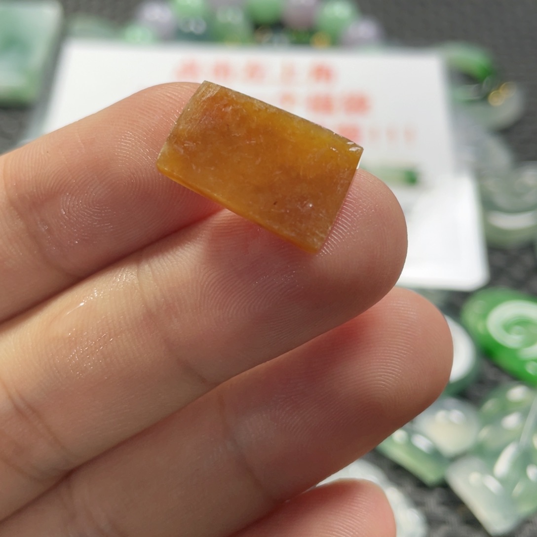 未镶嵌定制翡翠翡翠