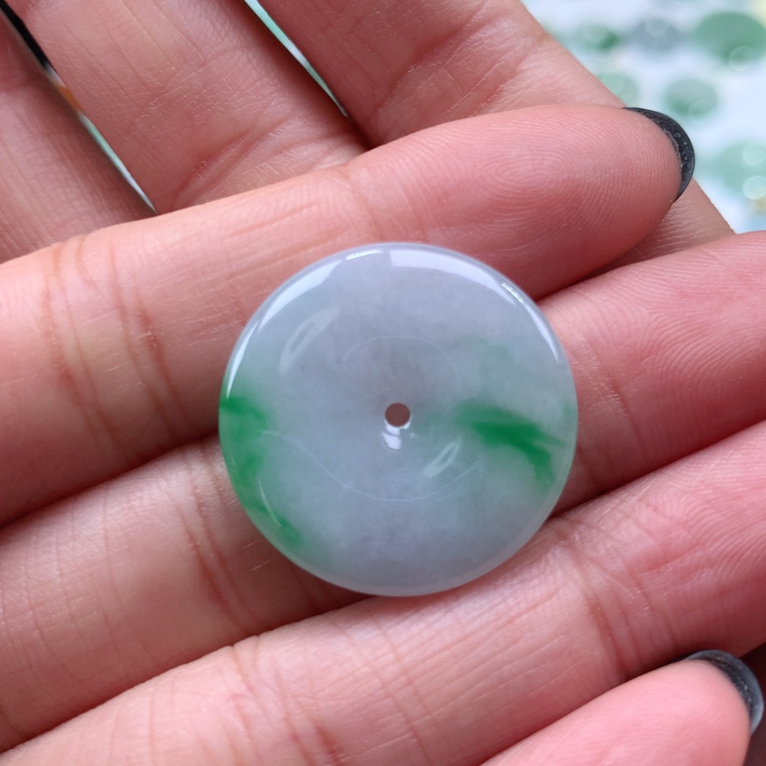 翡翠吊坠(不含链)未镶嵌平安扣