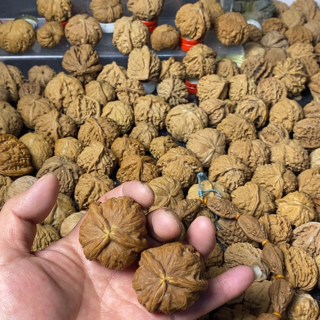 *****文玩核桃吊坠文玩
