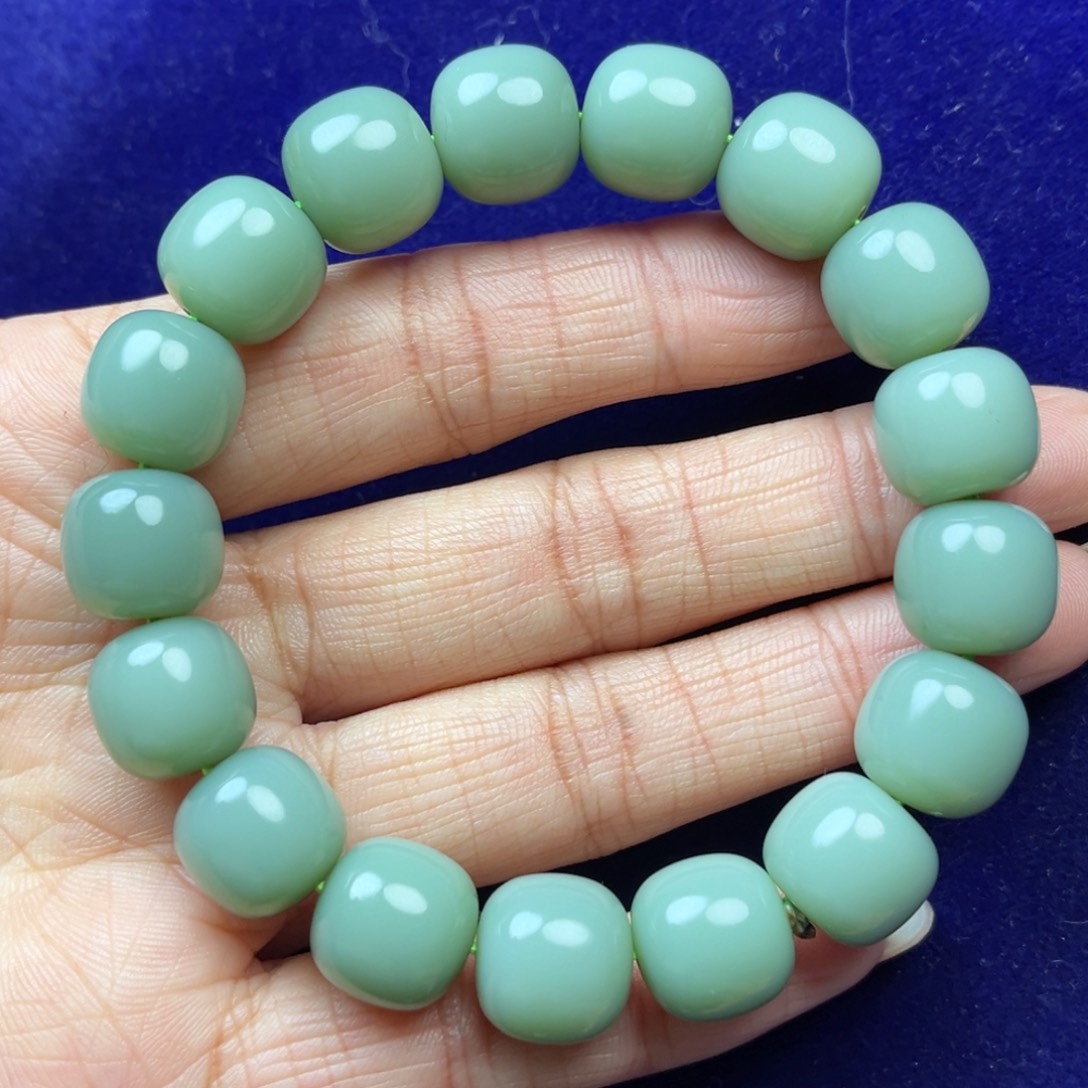 未镶嵌手串和田玉