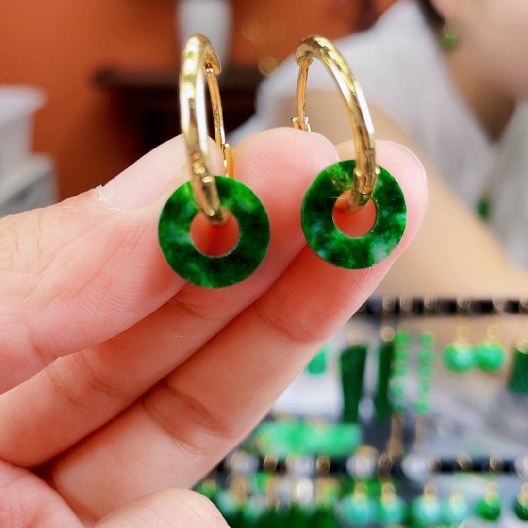 翡翠未镶嵌耳饰饰品