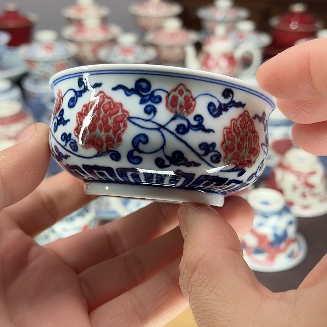 景德镇陶瓷青花釉里红