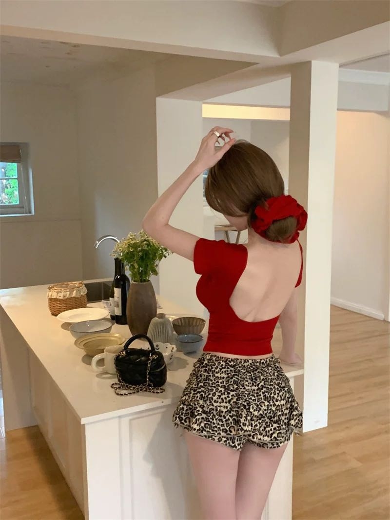 【可直接下单】【B100 -B109】U领性感大露背短袖t恤夏季显瘦辣妹上衣