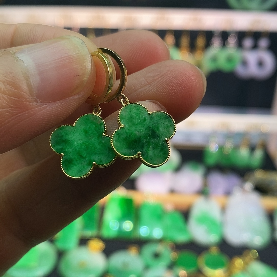 翡翠18K金镶嵌耳饰耳饰