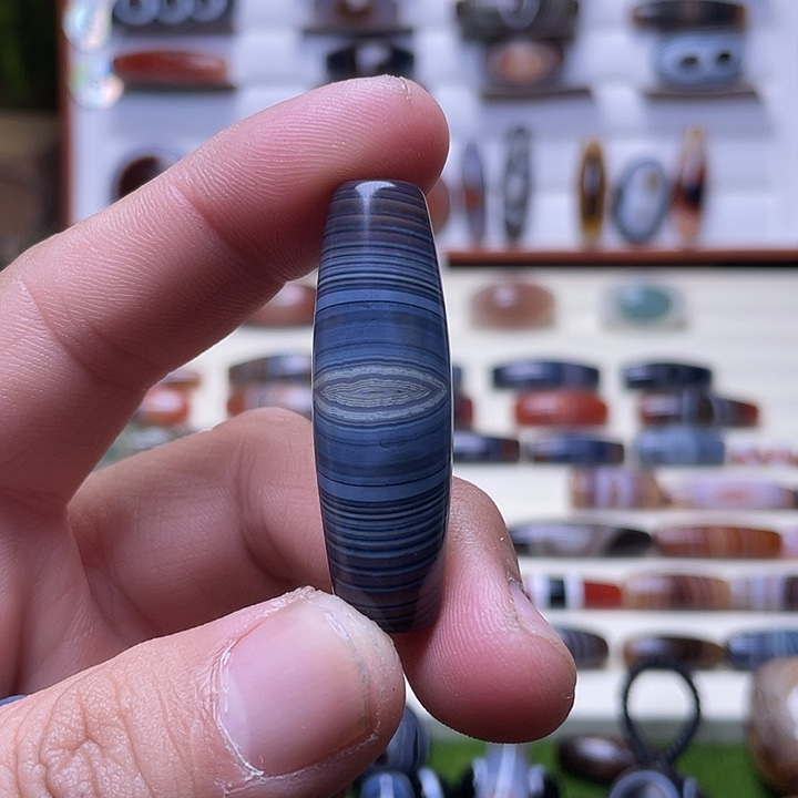 祝***焱玛瑙/玉髓未镶嵌颈饰