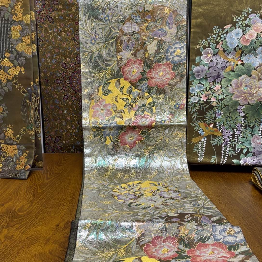 赵***倩织绣织锦工艺技术