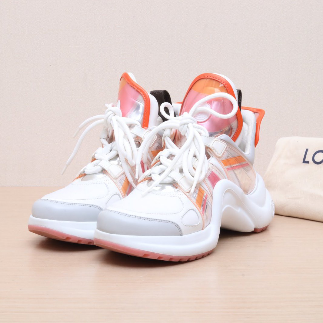 95新 LouisVuitton/路易威登 【lu】 休闲跑步鞋 女款P205438003