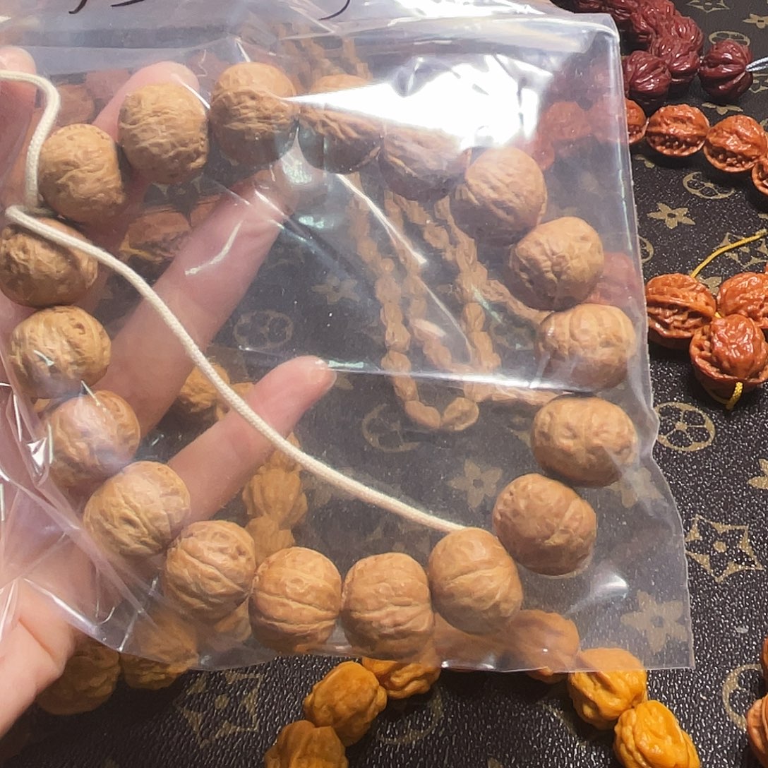 秋****核桃小圆宝磨盘白茬