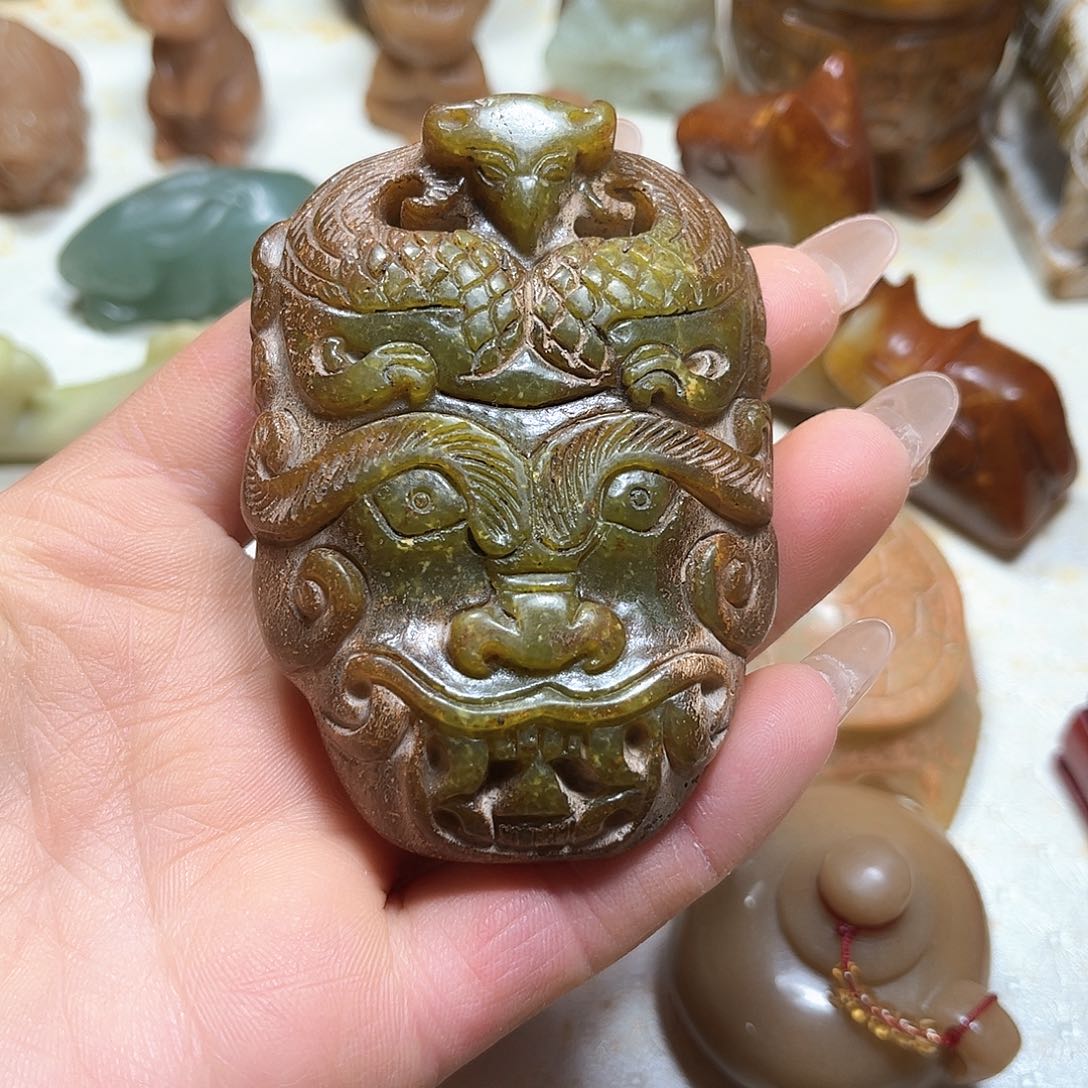 白玉菩提吊坠白玉菩提吊坠