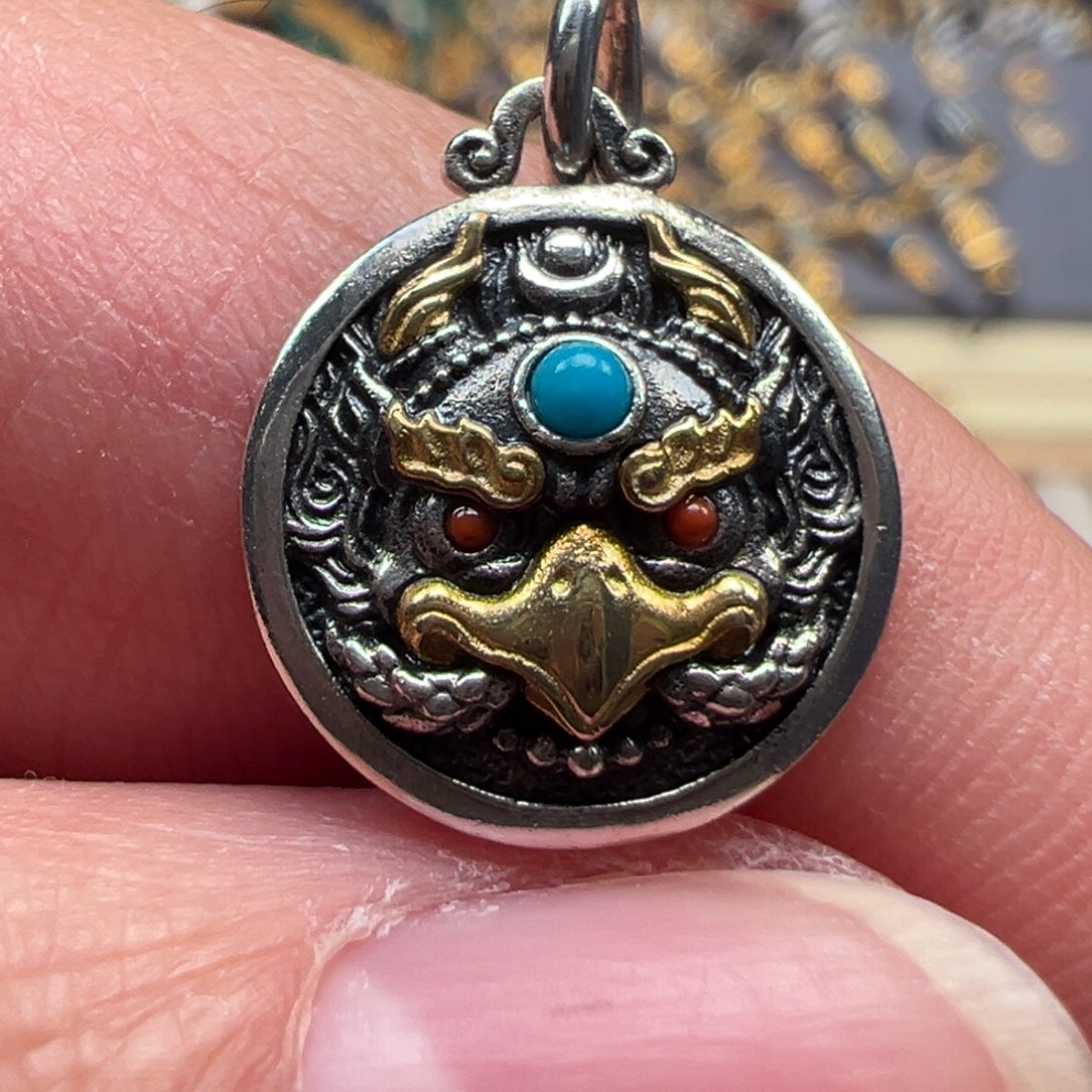 忧***堡吊坠椰蒂椰蒂原生态配珠