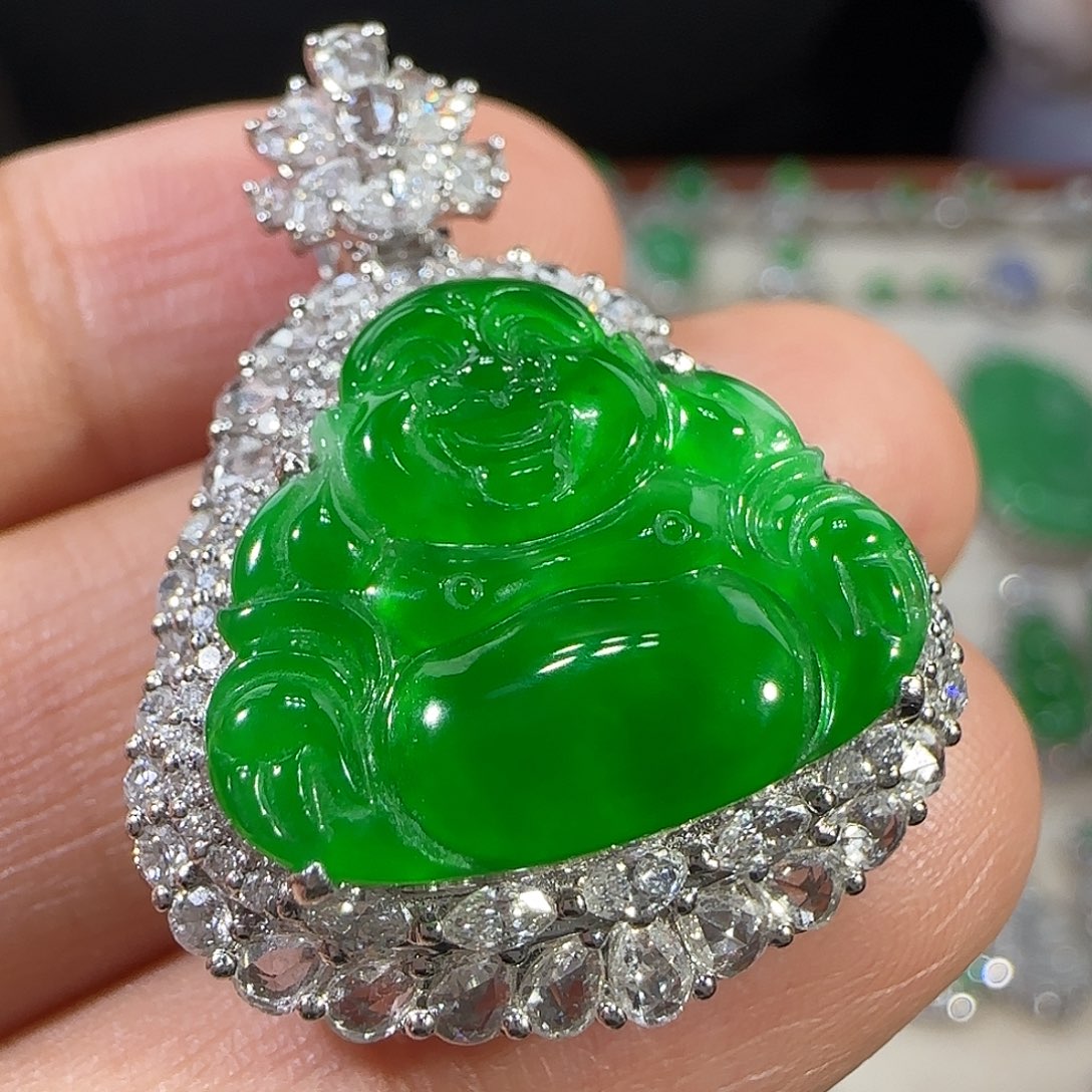 翡翠吊坠(不含链)18K金镶嵌