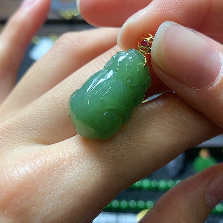 和田玉颈饰18K金镶嵌