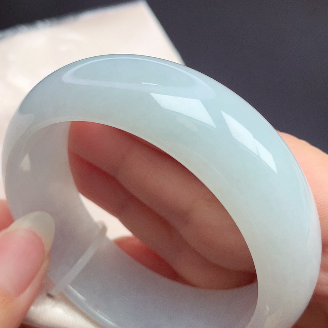 翡翠未镶嵌手镯56.4圈口