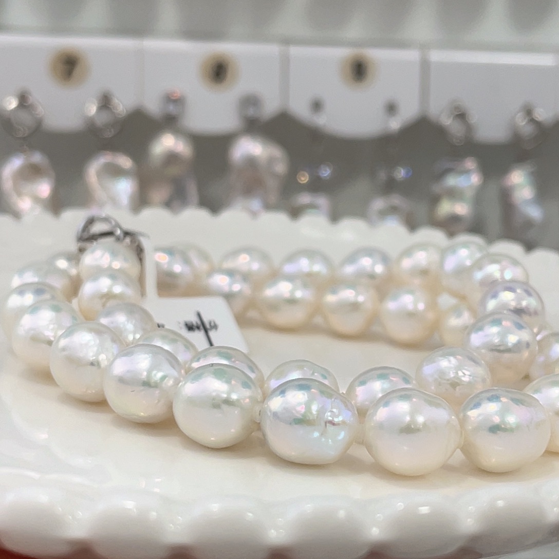 心****淡水珍珠颈饰未镶嵌