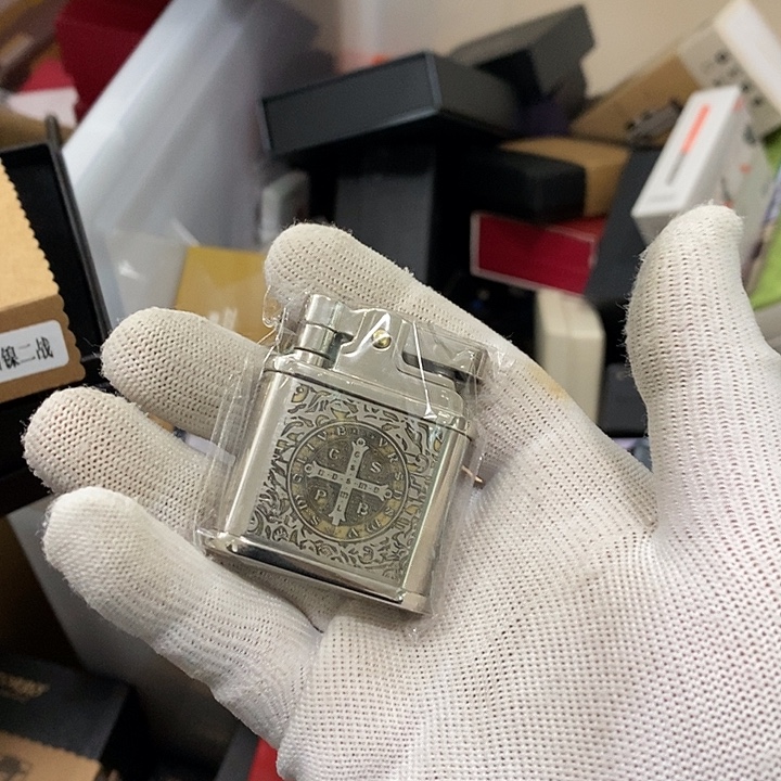 希***泉明铬煤油打火机煤油打火机