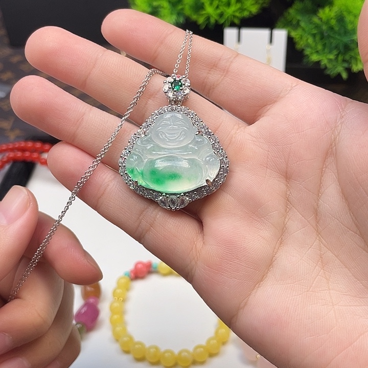 翡翠银S925镶嵌吊坠(赠链)