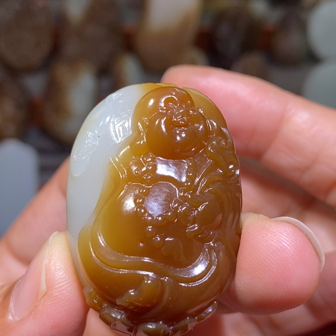 定制和田玉开心佛