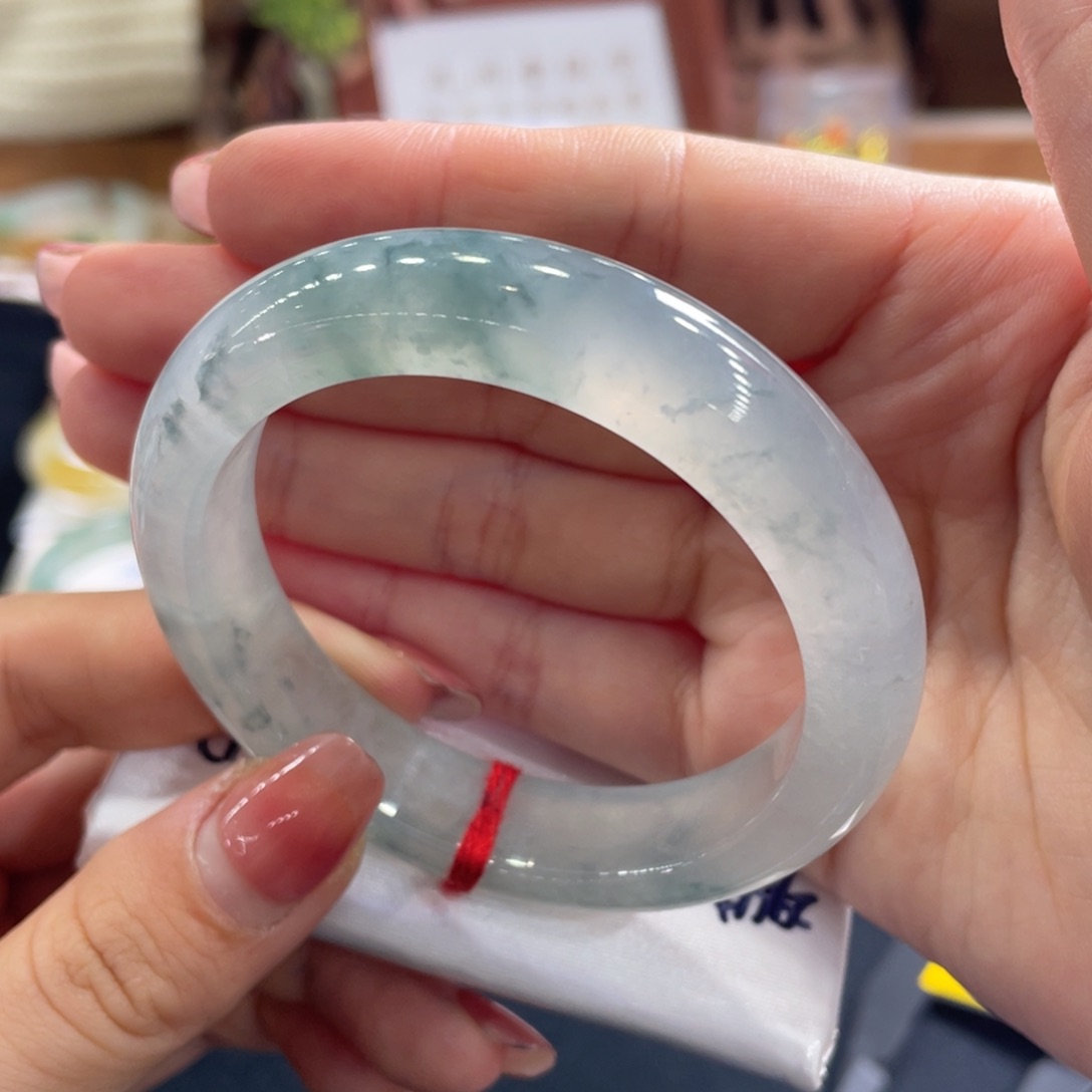 翡翠手镯未镶嵌52.4天然A货