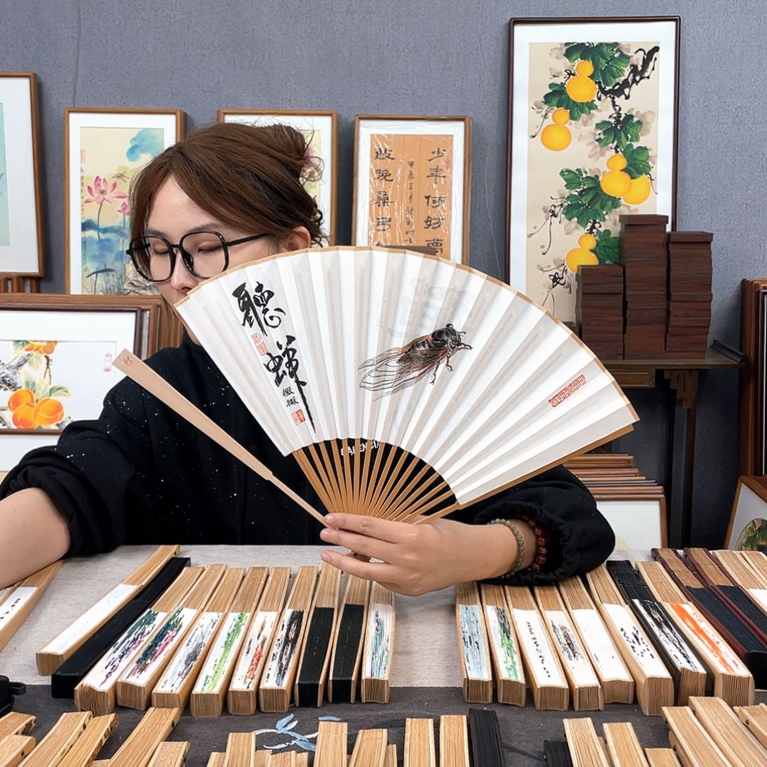 国画95寸玉竹-纯手绘-文玩扇骨（默认粘好）