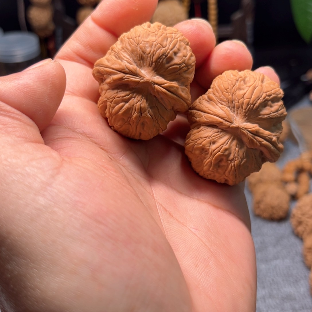 文玩核桃把件元宝全品