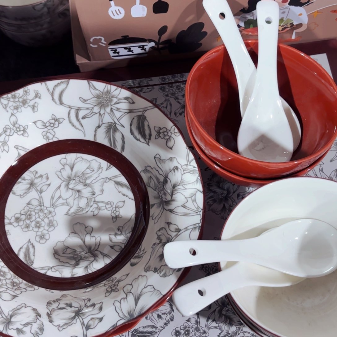 陶瓷玫瑰假日十全十美带礼盒