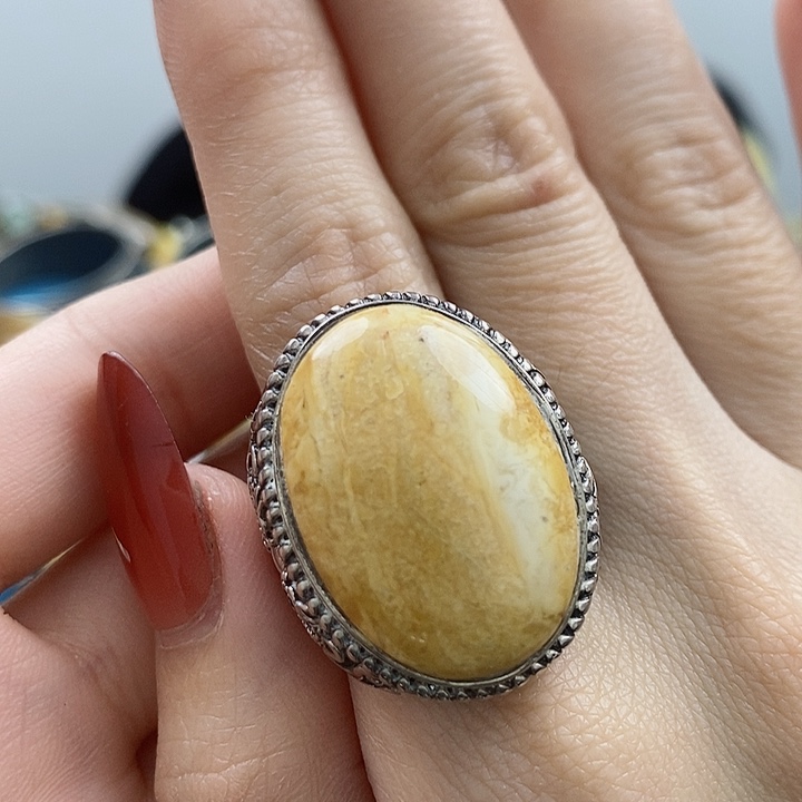 琥珀戒指银S925镶嵌戒指