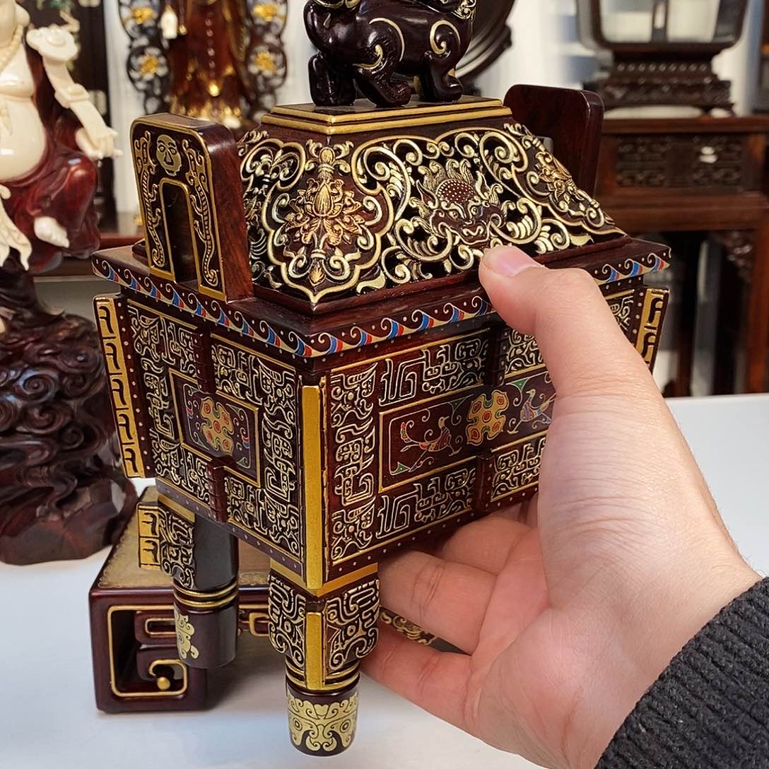 紫檀木类成套家具小叶紫檀香炉