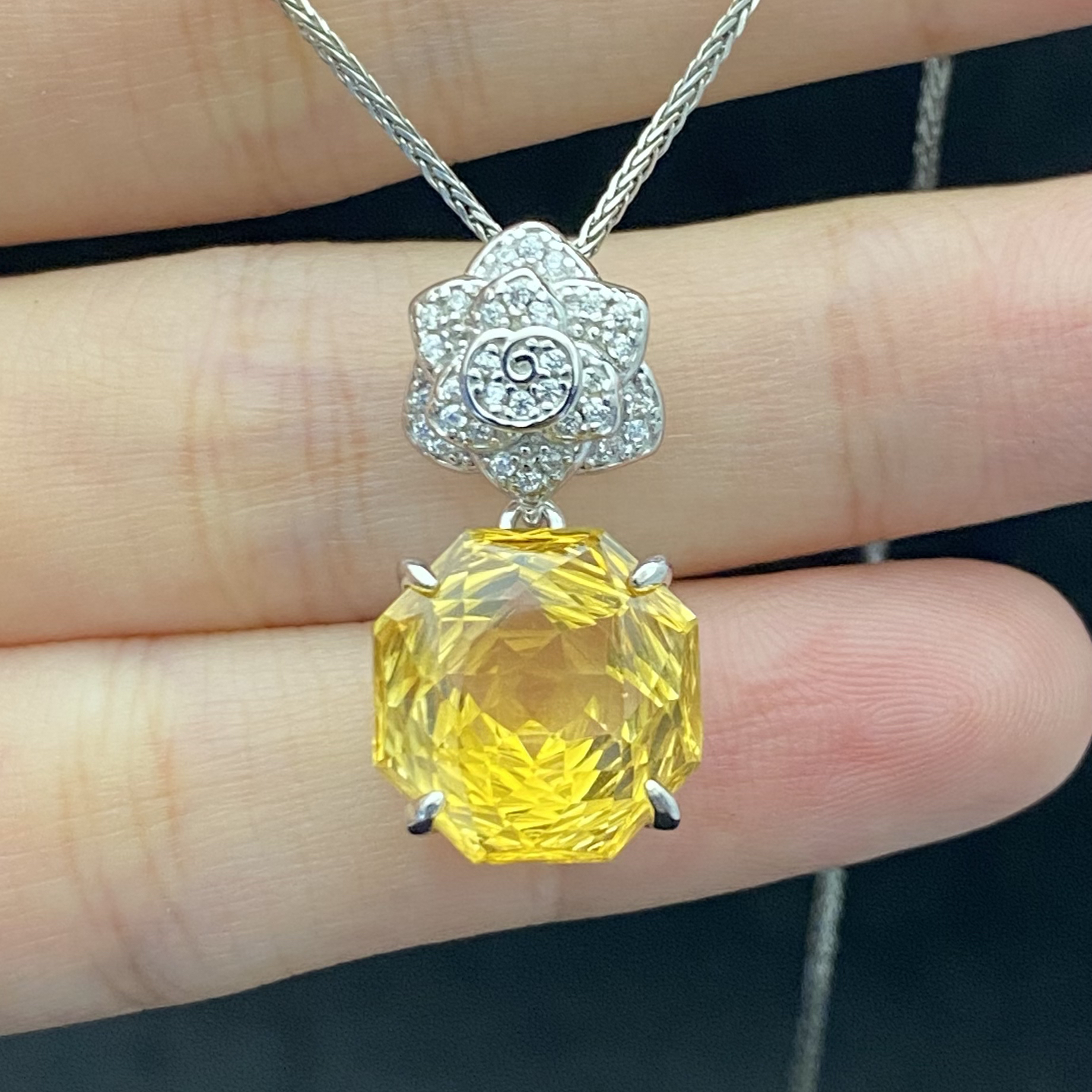 玫瑰花切工 天然黄水晶吊坠不含链s925银 主石12mm轻奢精致百搭Y2