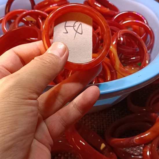 玛瑙/玉髓未镶嵌手镯