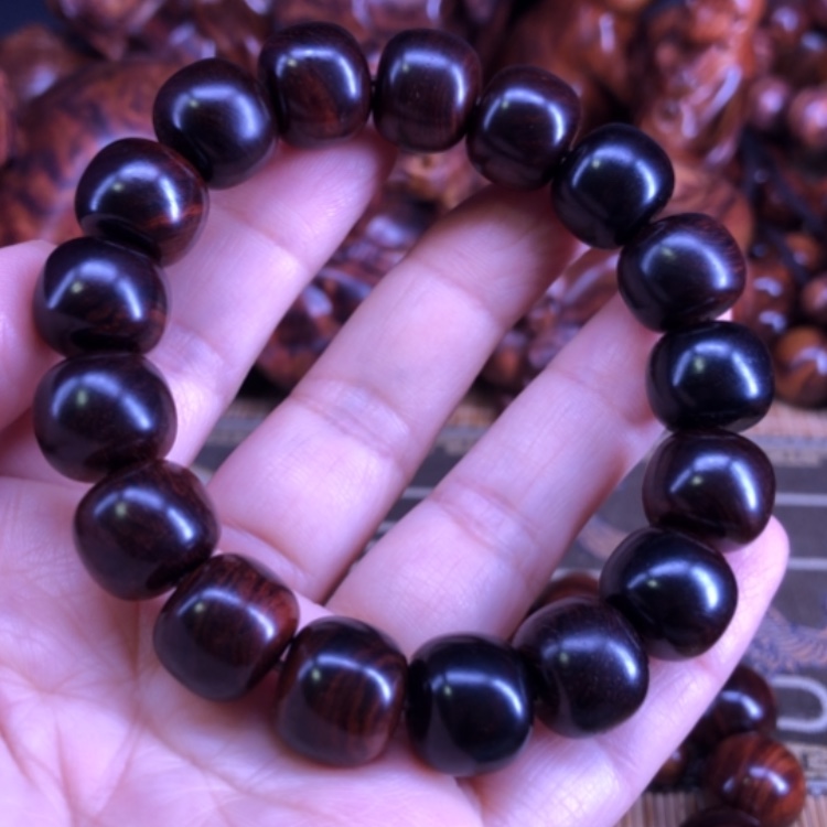 【闪购商品】黄花梨/降香黄檀把件诗*