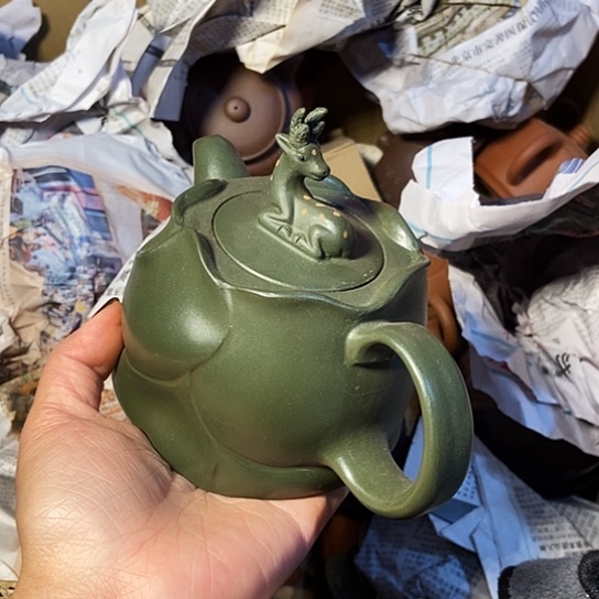 手工制作宜兴紫砂壶