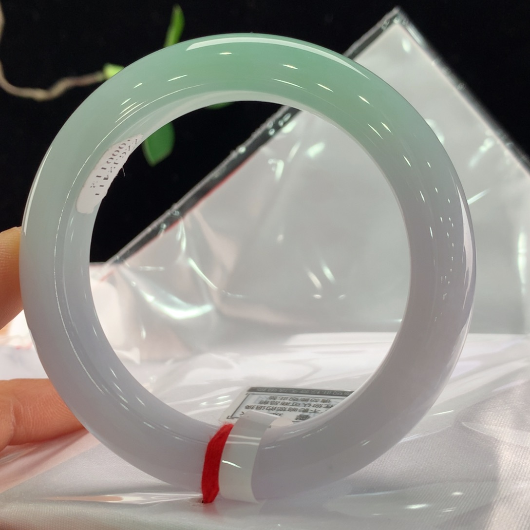 翡翠手镯未镶嵌111-0112