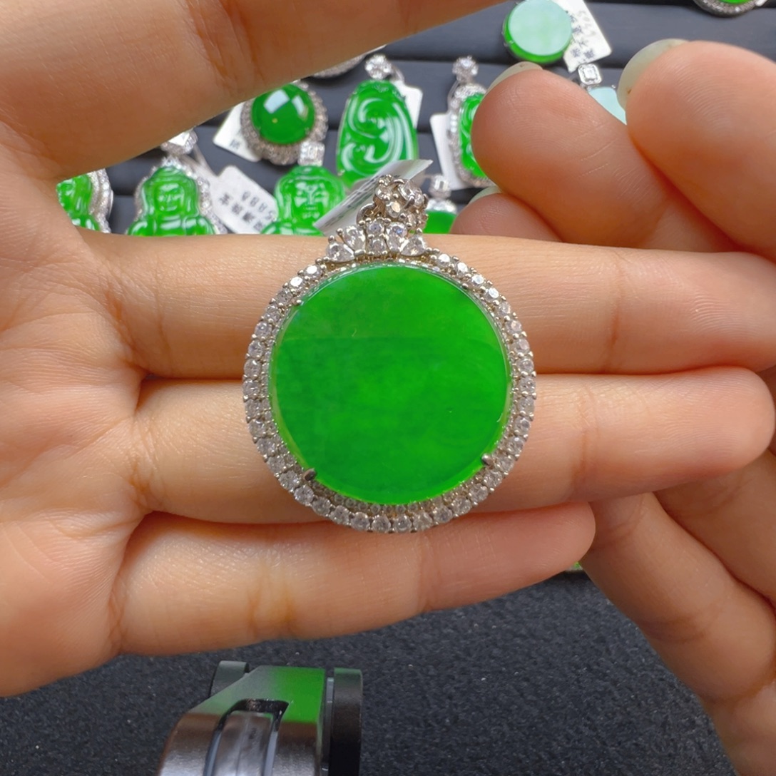 翡翠银S925镶嵌颈饰