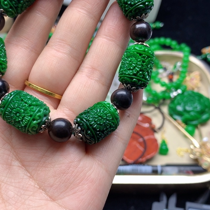 玛瑙/玉髓颈饰合金吊坠