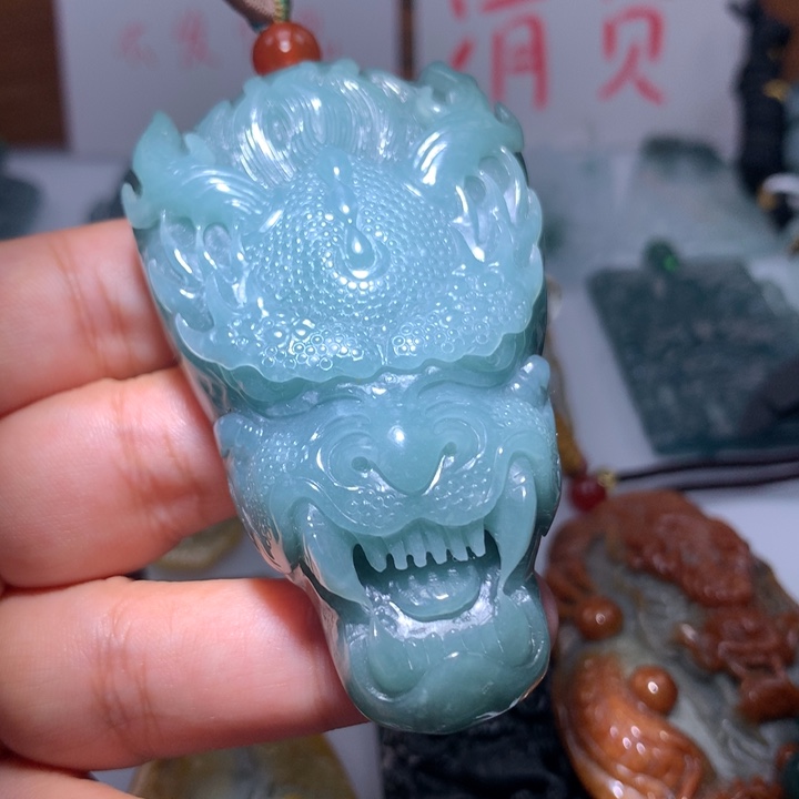 翡翠颈饰未镶嵌保真天然A货翡翠