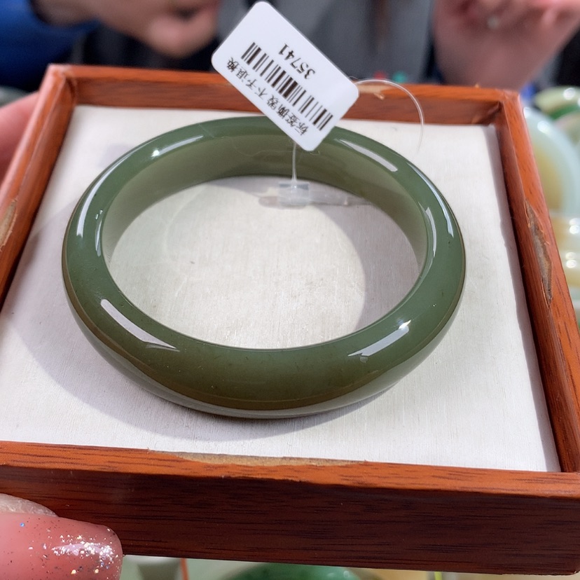 【闪购商品】和田玉未镶嵌手镯53.8