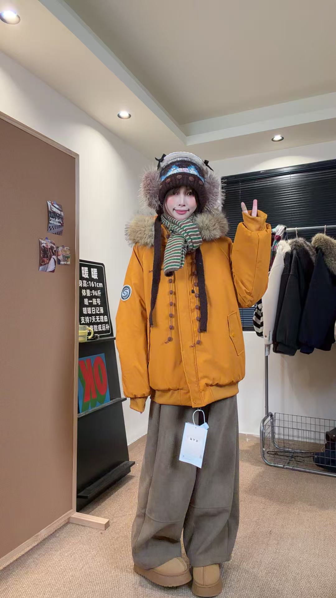 Y198937-冬季新款连帽毛领派克内里加毛加厚保暖外套宽松韩系