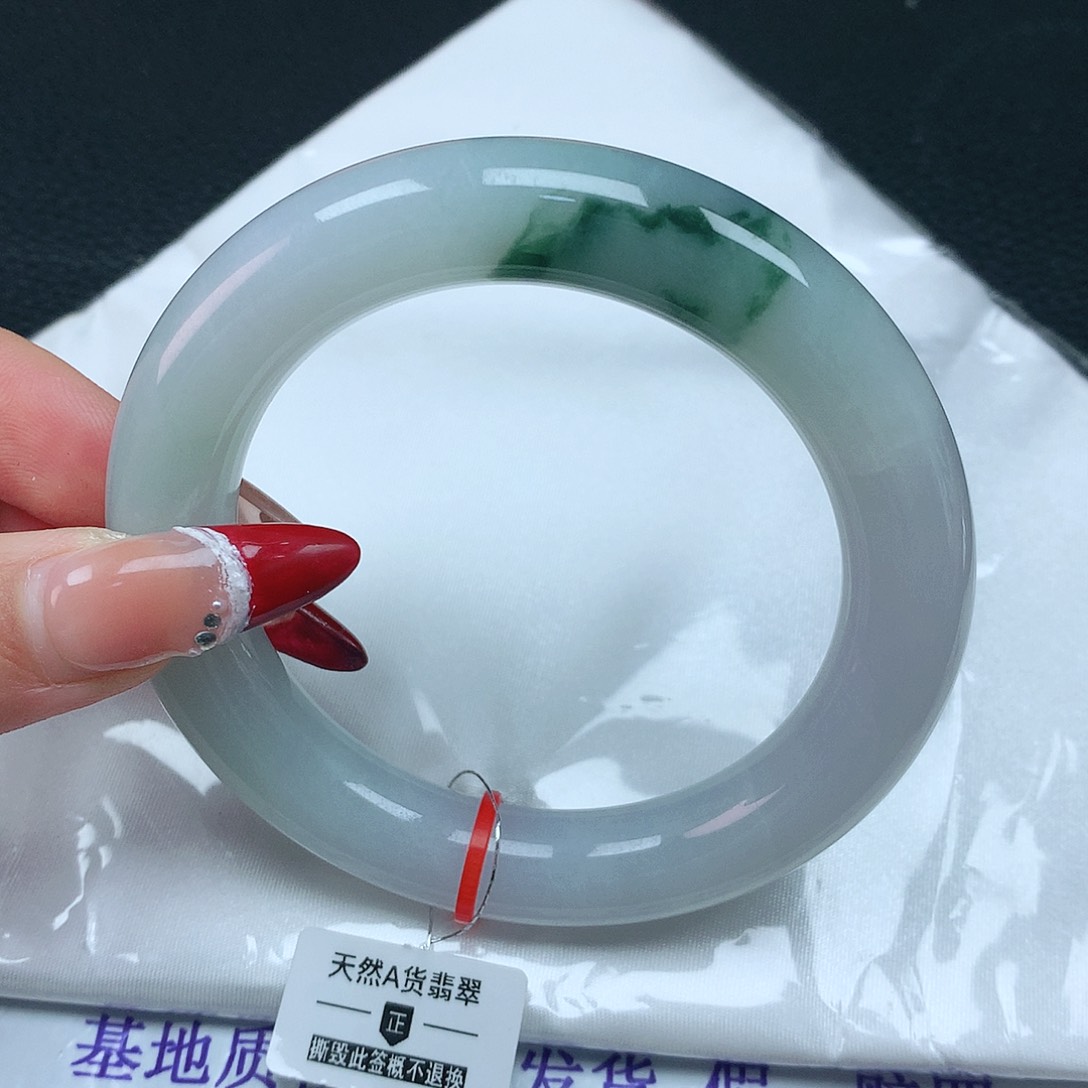 翡翠手镯未镶嵌58胖