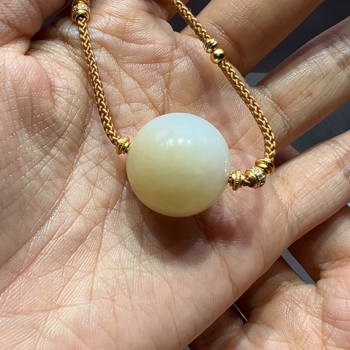 和田玉未镶嵌颈饰俄料珠子20