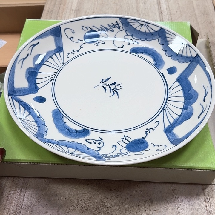 瓷片噗哈哈哈哈哈哈哈哈哈我笑得