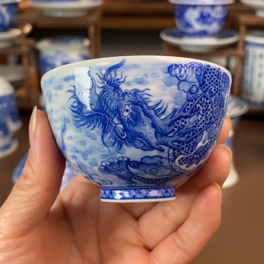 景德镇陶瓷手工手绘