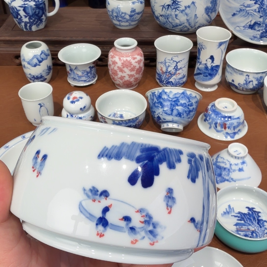 如***河琉璃手工艺品青花瓷器等多种工艺