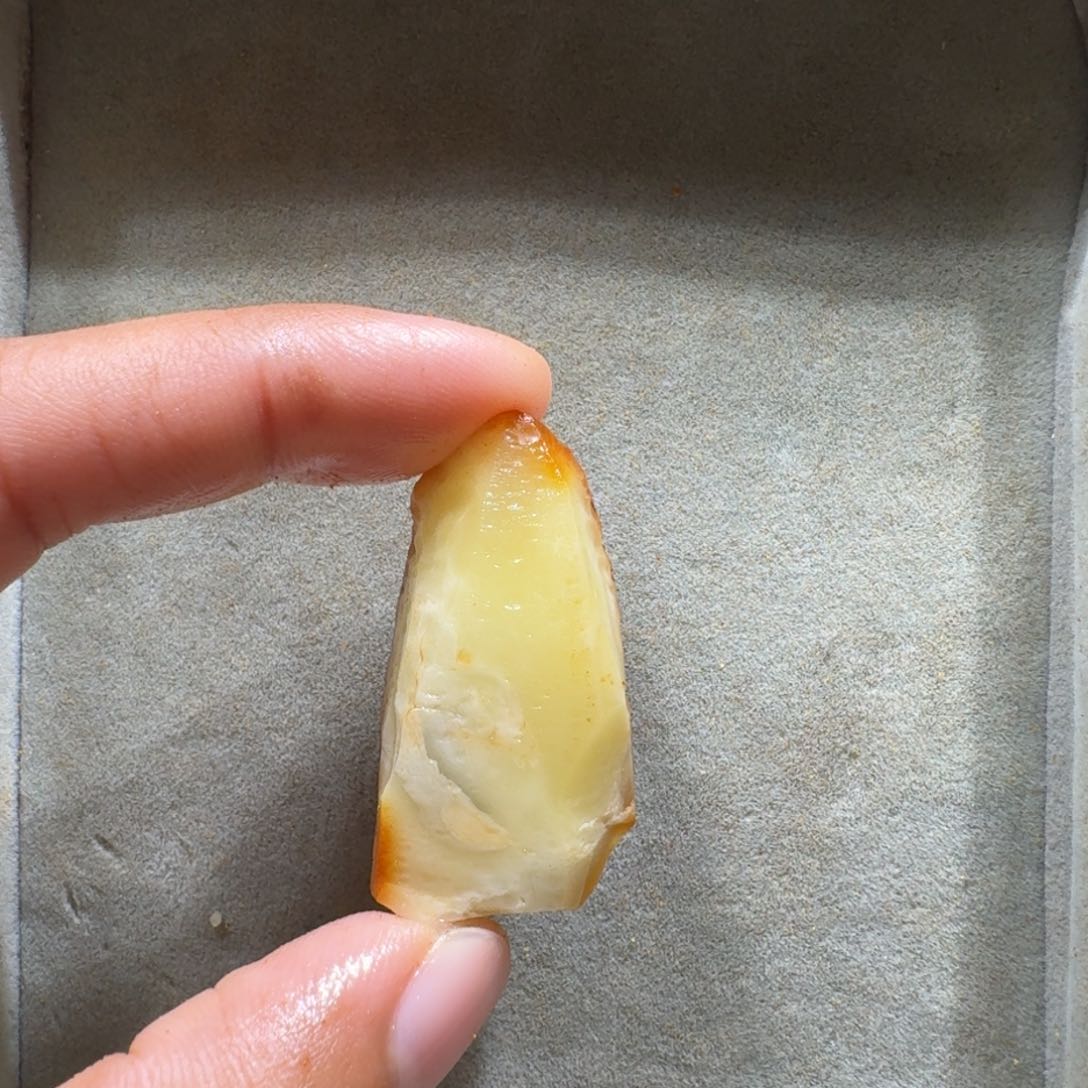 定制琥珀未镶嵌定制