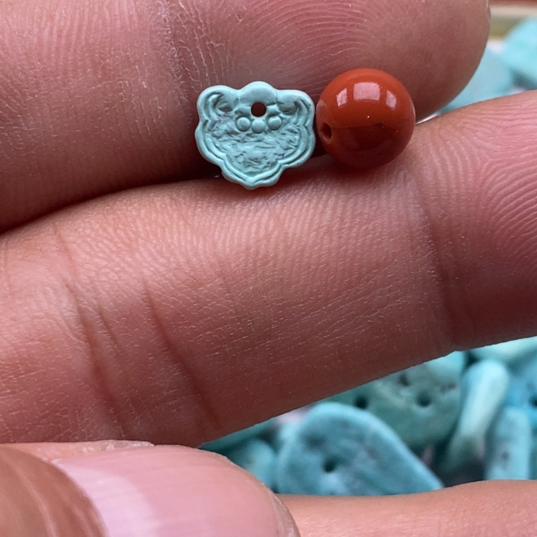 南红玛瑙未镶嵌珠宝半成品